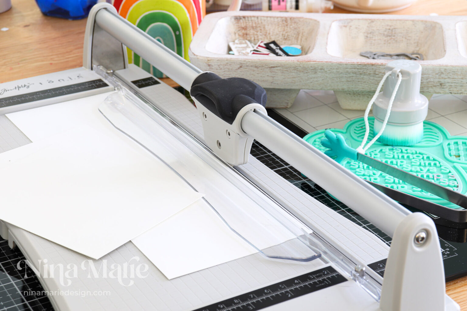 5 Reasons Why I Think Tim Holtz's Rotary Media Trimmer is a MustHave